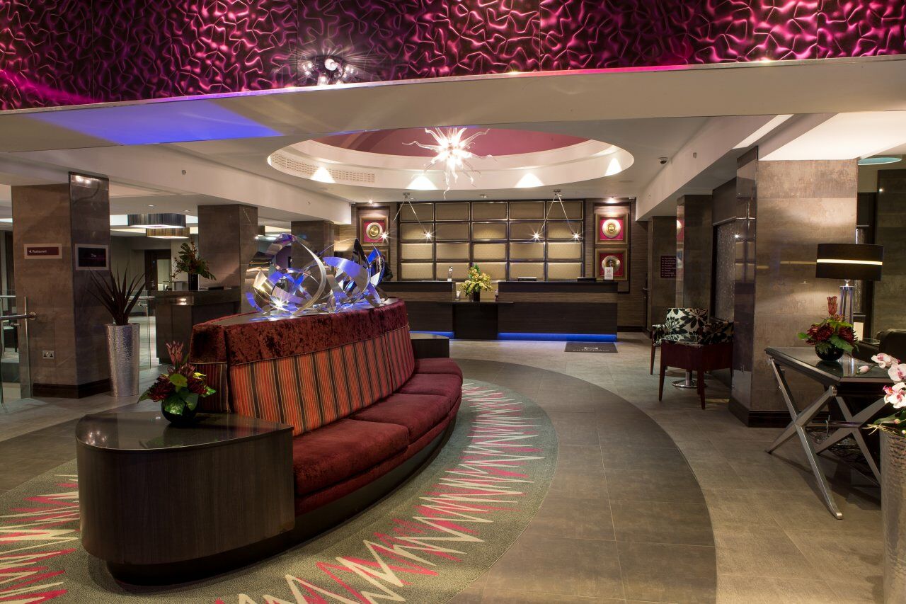 Doubletree By Hilton London - West End Hotel Exterior photo
